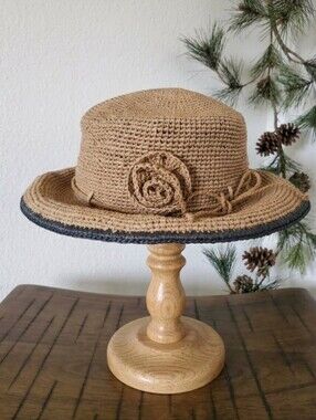 Jaden Rael Madagascar 100% Raffia Artisan Hand Crocheted Sun Hat Vacation Floral